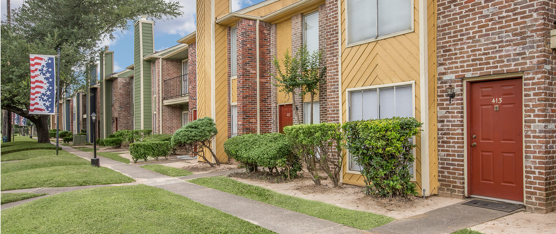 Lafayette Green - Apartments in Houston, TX